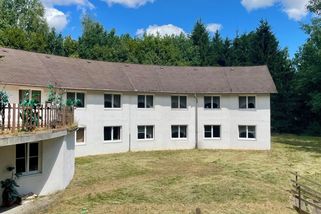 Ve státním je nechtějí, hájí se provozovatel nelegálního domova důchodců - Seznam Zprávy